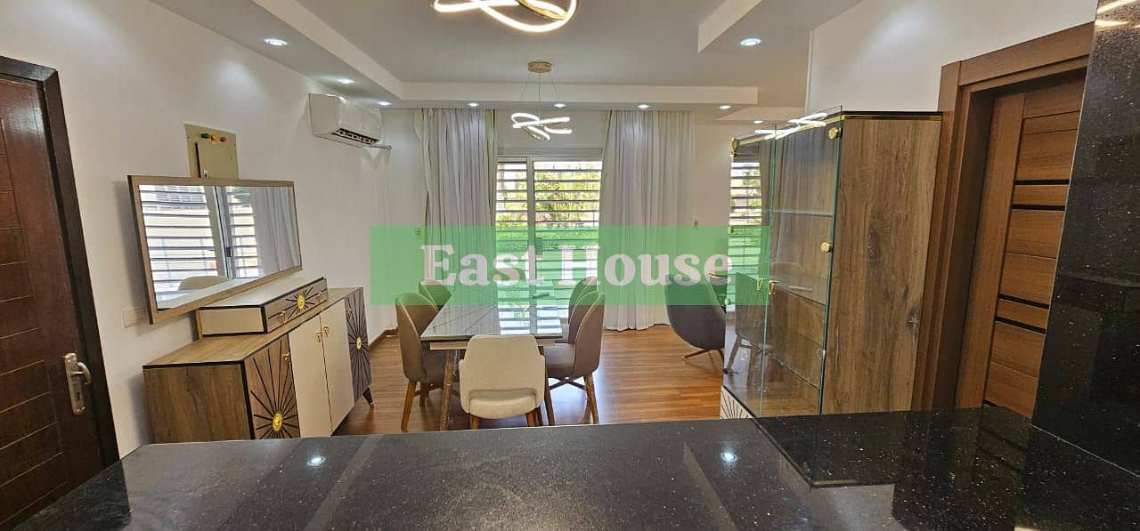 4 2ea99ed1-50d9-4631-a8db-01593af3877e. jpg