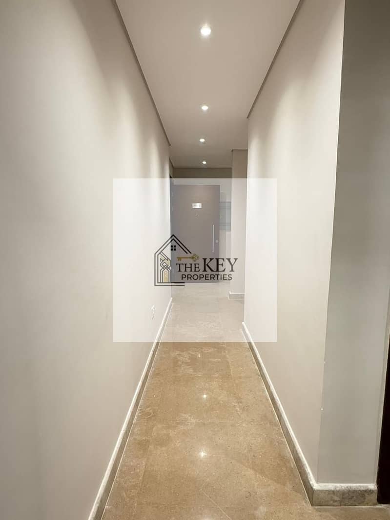 7 ec04f18b-d077-41e3-abd1-80be0bee0cbf. jpg