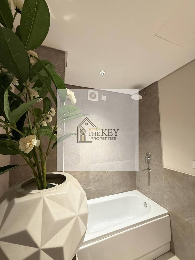 13 aaf06477-5222-45ac-b347-358140907900. jpg