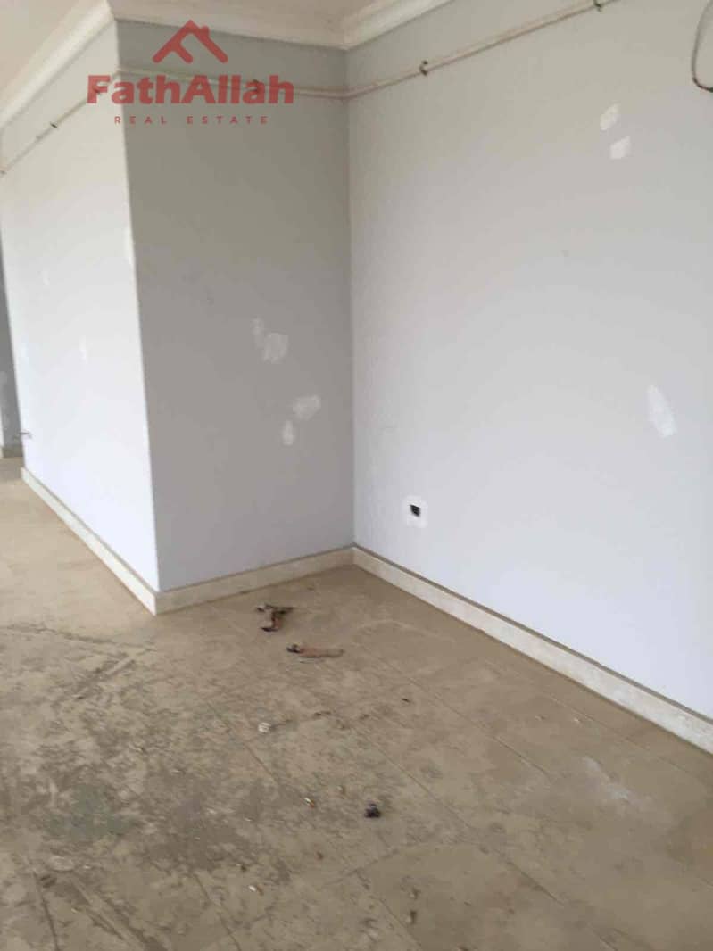 5 cda0ec49-9d00-4480-ad55-505a32708bc8. jpg