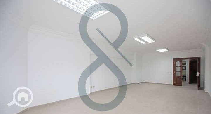 11 PHOTO-2025-11-27-16-43-25 3. jpeg