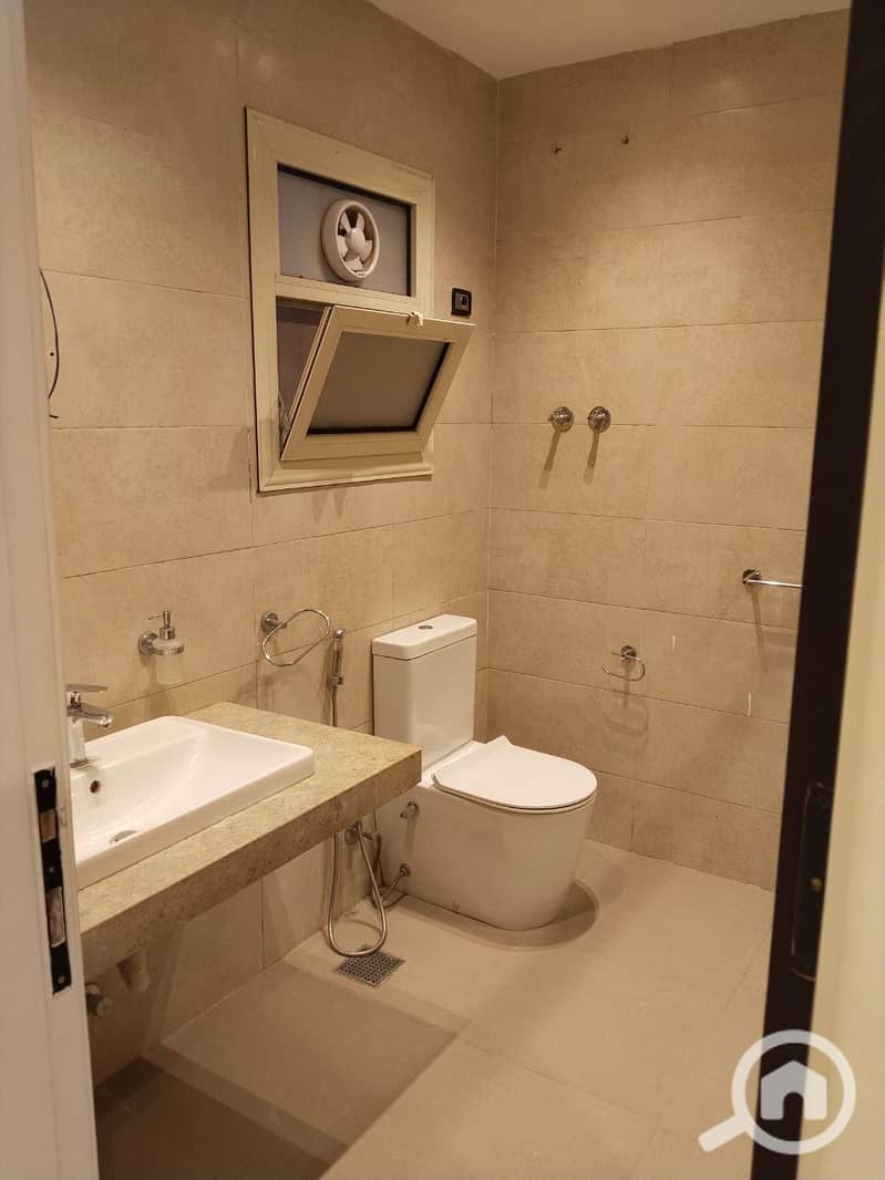 19 IMG-20251121-WA0033. jpg