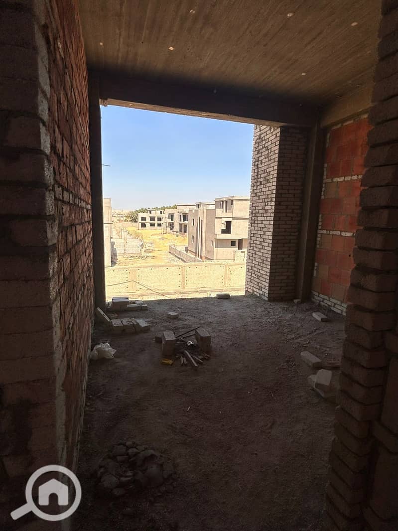 2 WhatsApp Image 2025-09-21 at 14.58. 24_ef202e69. jpg