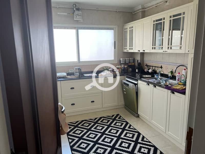 4 WhatsApp Image 2025-11-25 at 12.50. 43 (1). jpeg