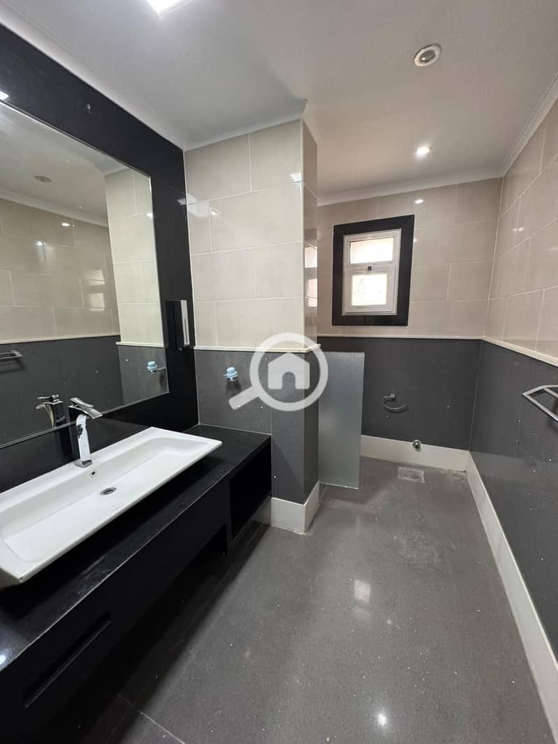 20 WhatsApp Image 2025-11-15 at 4.43. 34 PM (2). jpeg