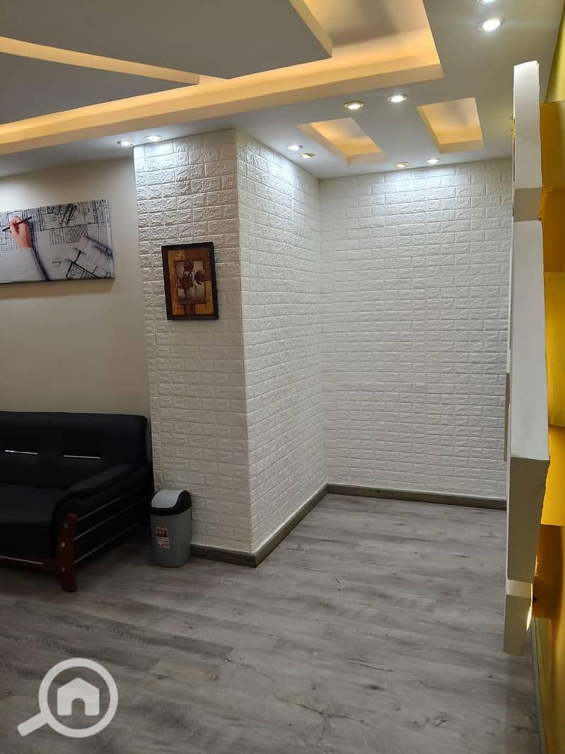 4 a1ae5380-2ab2-44c2-b89a-f7cca3cdd3ee. jpg