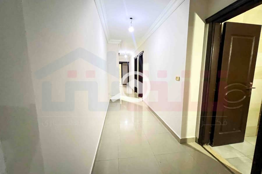 3 WhatsApp Image 2025-11-25 at 13.57. 27. jpg