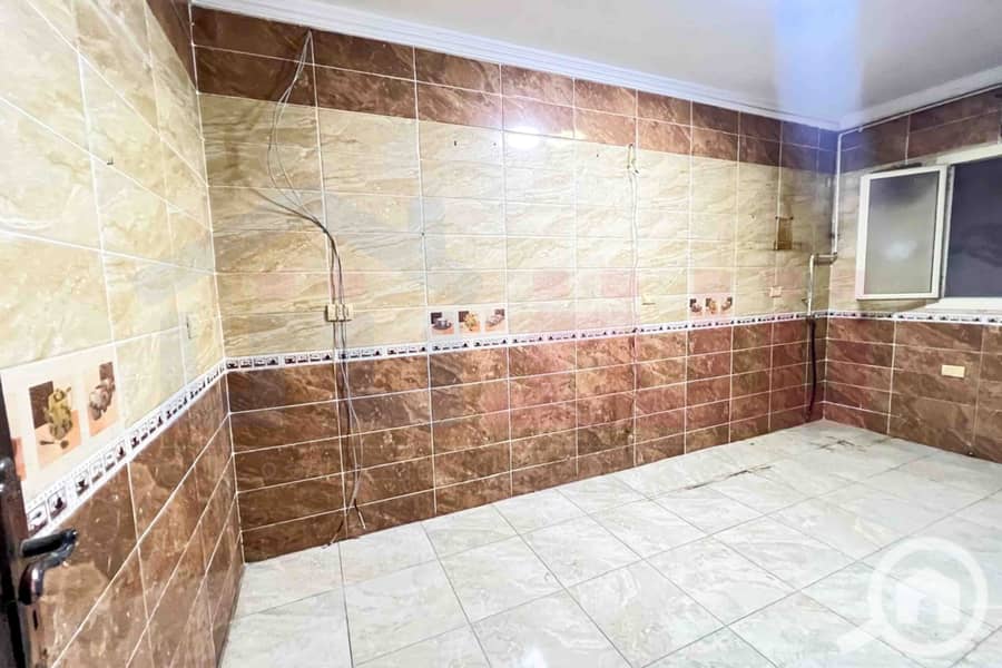 14 WhatsApp Image 2025-11-25 at 13.57. 27 (2). jpg