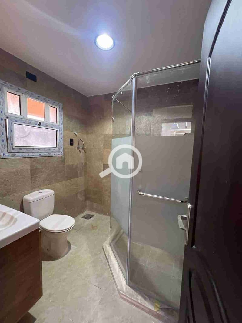 7 FB_IMG_1764414548636. jpg