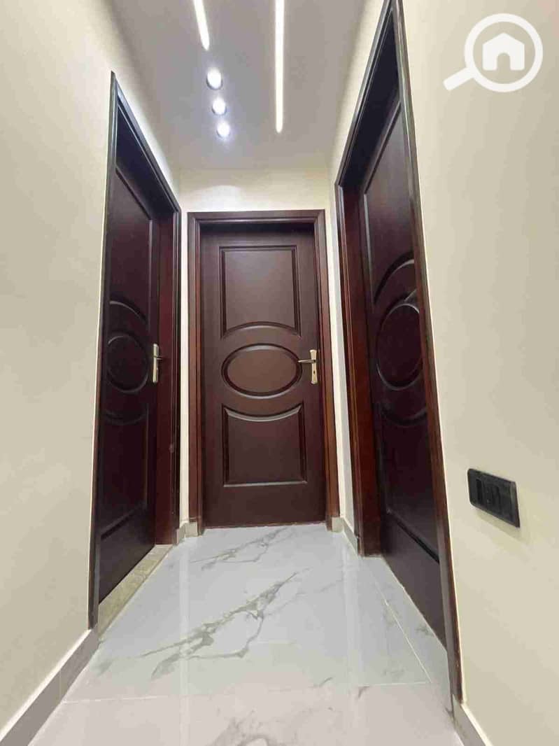 8 FB_IMG_1764414544996. jpg