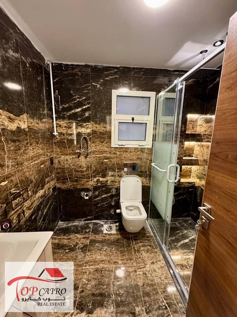 10 WhatsApp Image 2025-11-25 at 11.10. 16 PM. jpeg