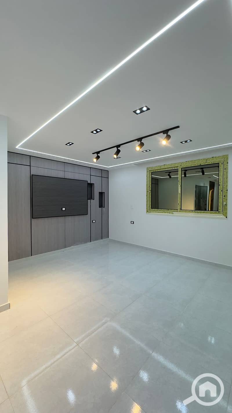 10 WhatsApp Image 2025-11-29 at 1.36. 04 PM (1). jpeg