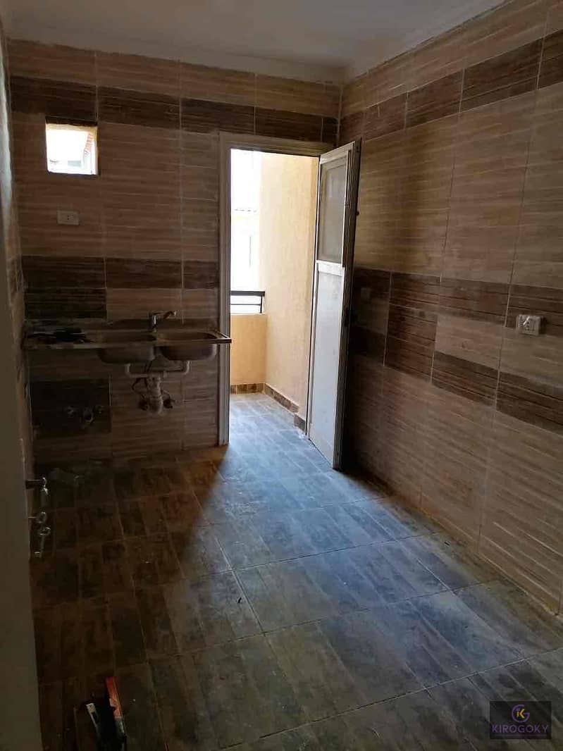 5 9cf610cf-5aad-4ce4-923c-b3b1b410e0f1. jpg