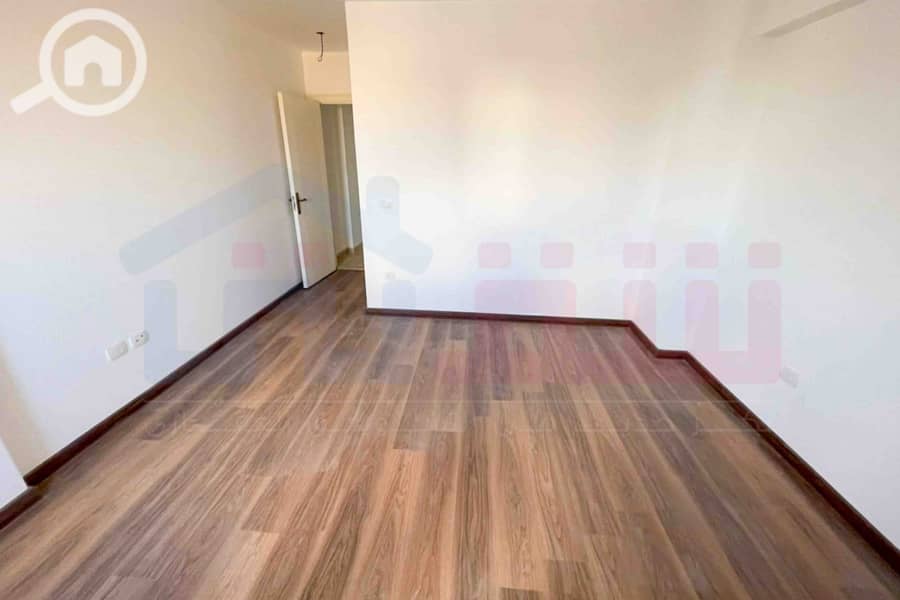 8 WhatsApp Image 2025-11-25 at 5.43. 06 PM. jpg