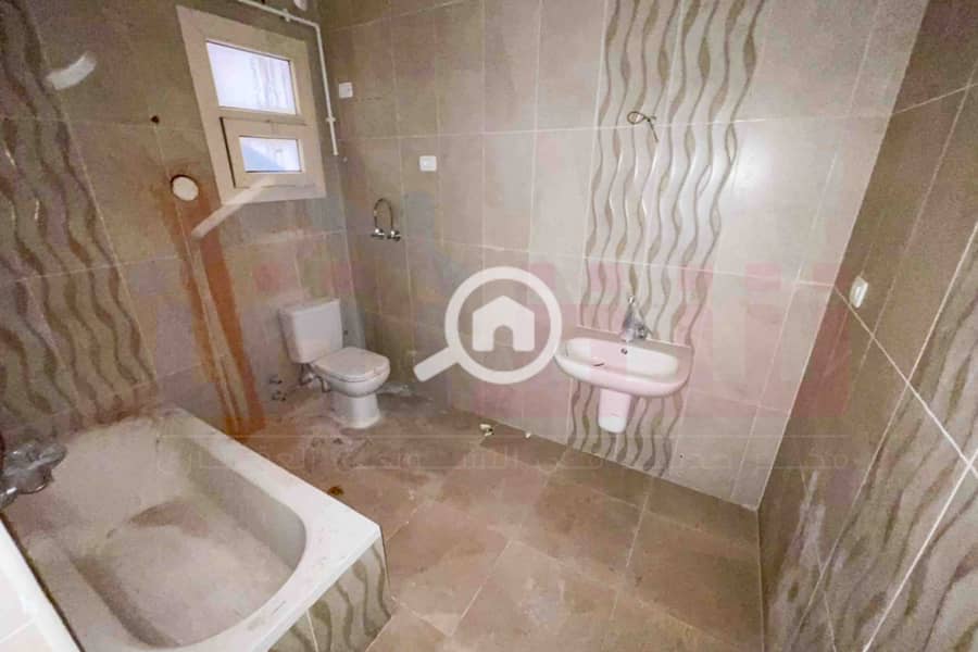 11 WhatsApp Image 2025-11-25 at 5.43. 04 PM. jpg