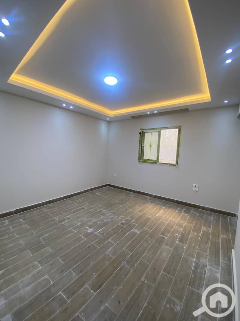 4 WhatsApp Image 2025-11-27 at 5.45. 33 PM. jpeg