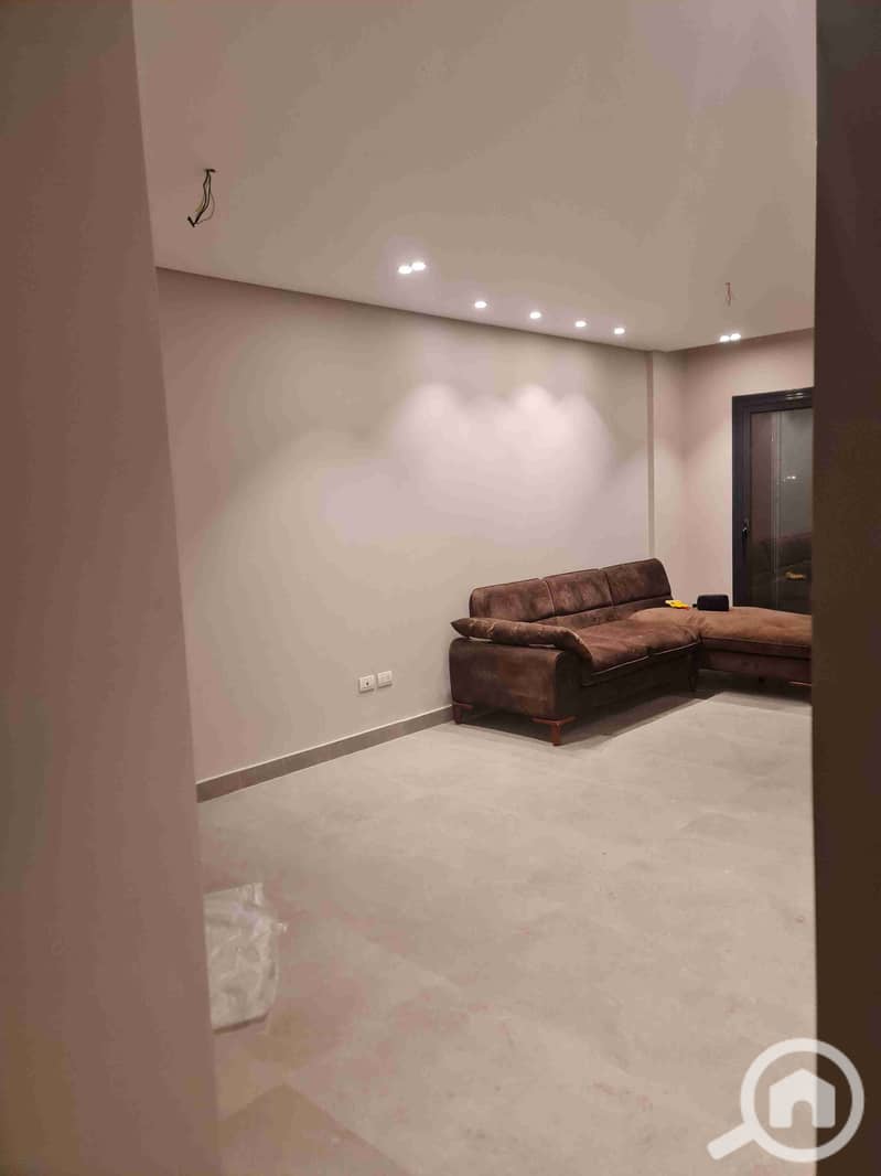 20251117_173427. jpg