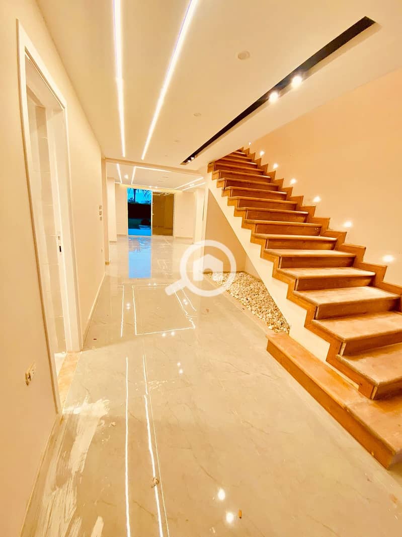 11 bfd9af91-f615-4055-91e5-4f5ab4847844. jpeg