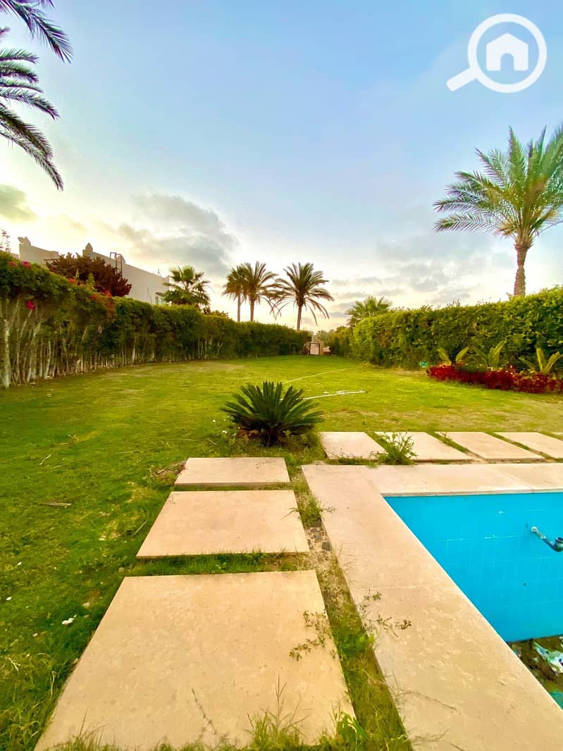 15 da003616-2fff-4995-a1a6-ab496e68711a. jpeg