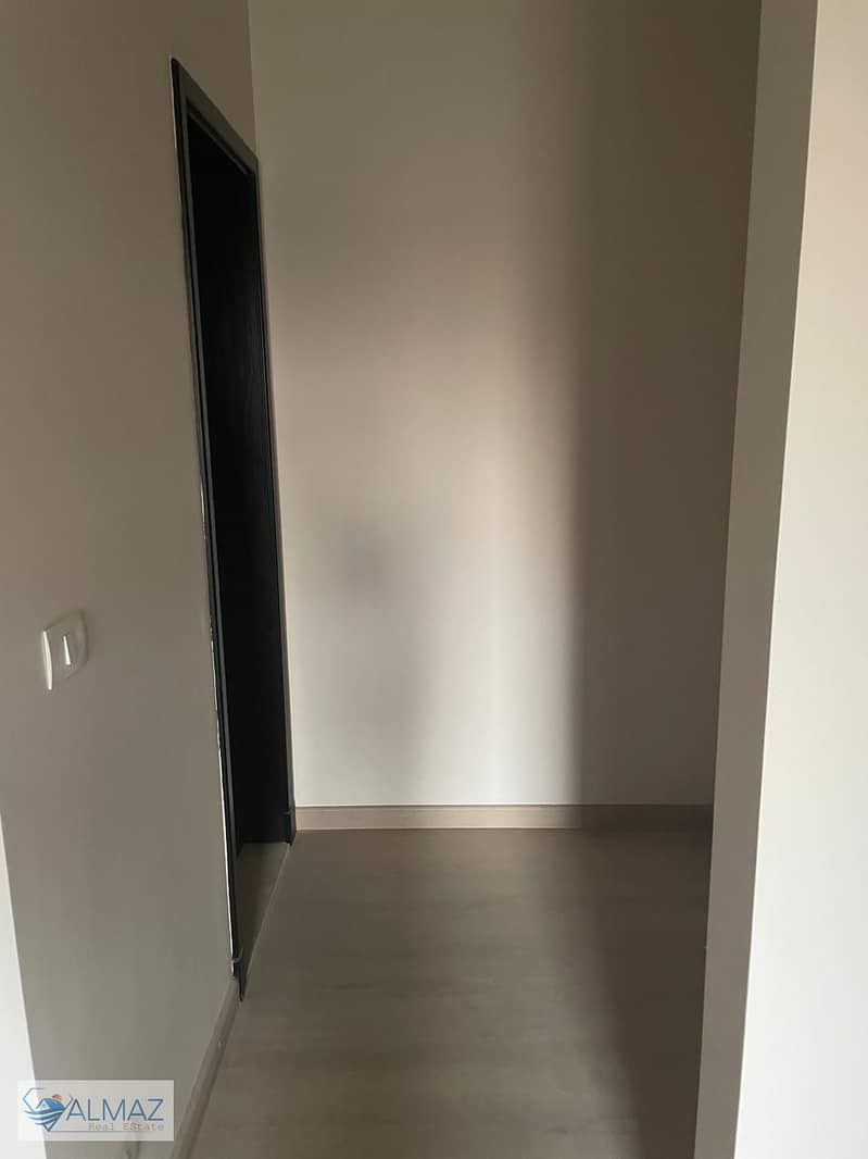 15 WhatsApp Image 2025-11-29 at 3.08. 39 PM. jpeg