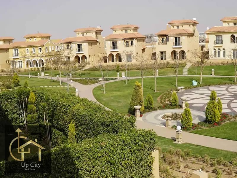 10 hyde-park-1667480201. jpg