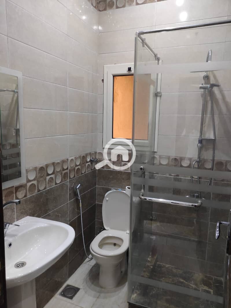 12 WhatsApp Image 2025-11-27 at 4.34. 31 PM (1). jpeg