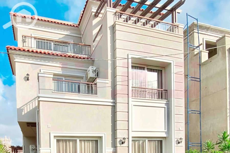 5 WhatsApp Image 2025-01-01 at 11.06. 09 PM (1). jpg