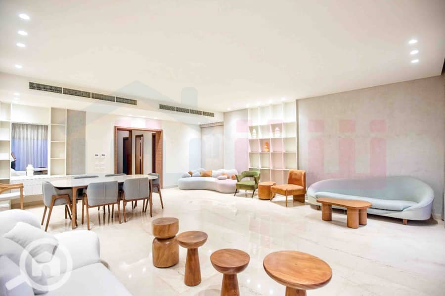 11 WhatsApp Image 2025-01-01 at 11.06. 11 PM (1). jpg