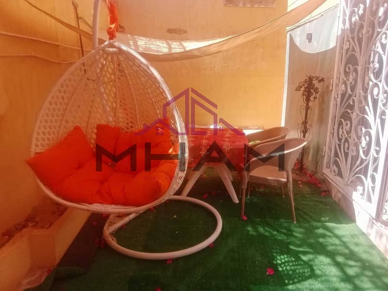 3 photo_5855166711361899488_y. jpg