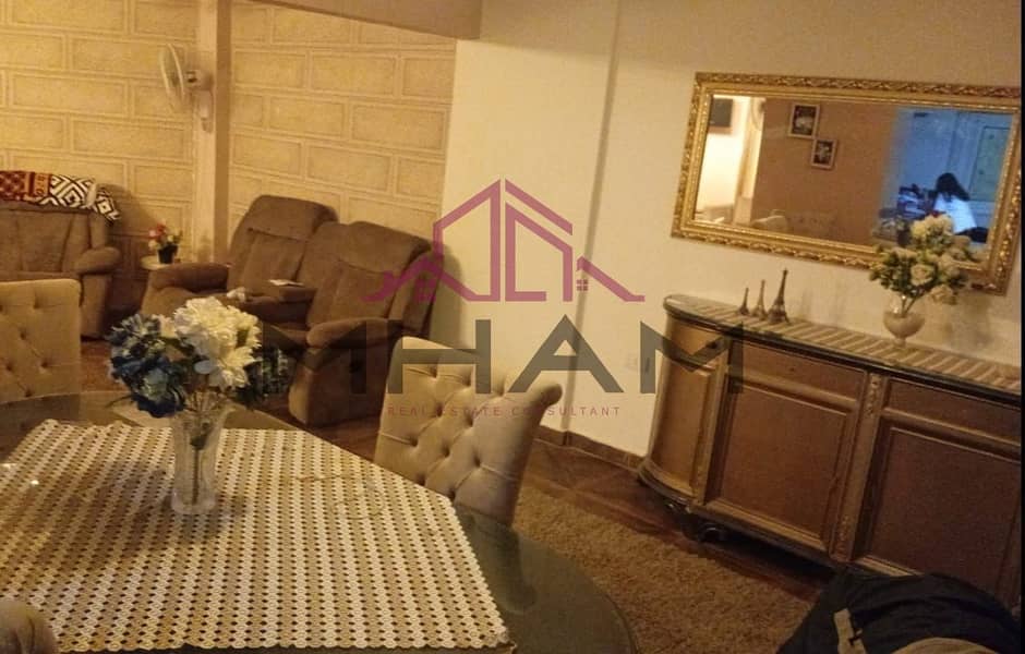 4 photo_5855166711361899490_y. jpg