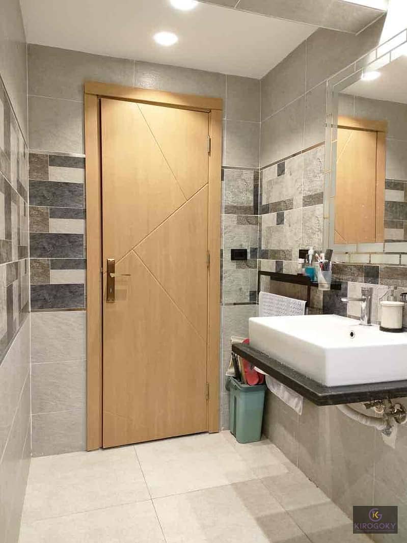 7 4f47df7c-5c33-417c-8c6e-26873421f5f6. jpg