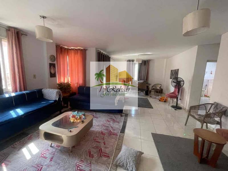 12 d875af3e-53c5-40aa-95ff-124f59d4bf98. jpg