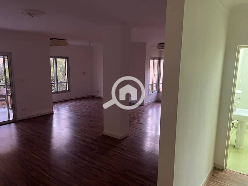 WhatsApp Image 2025-11-29 at 16.42. 36 (1). jpeg