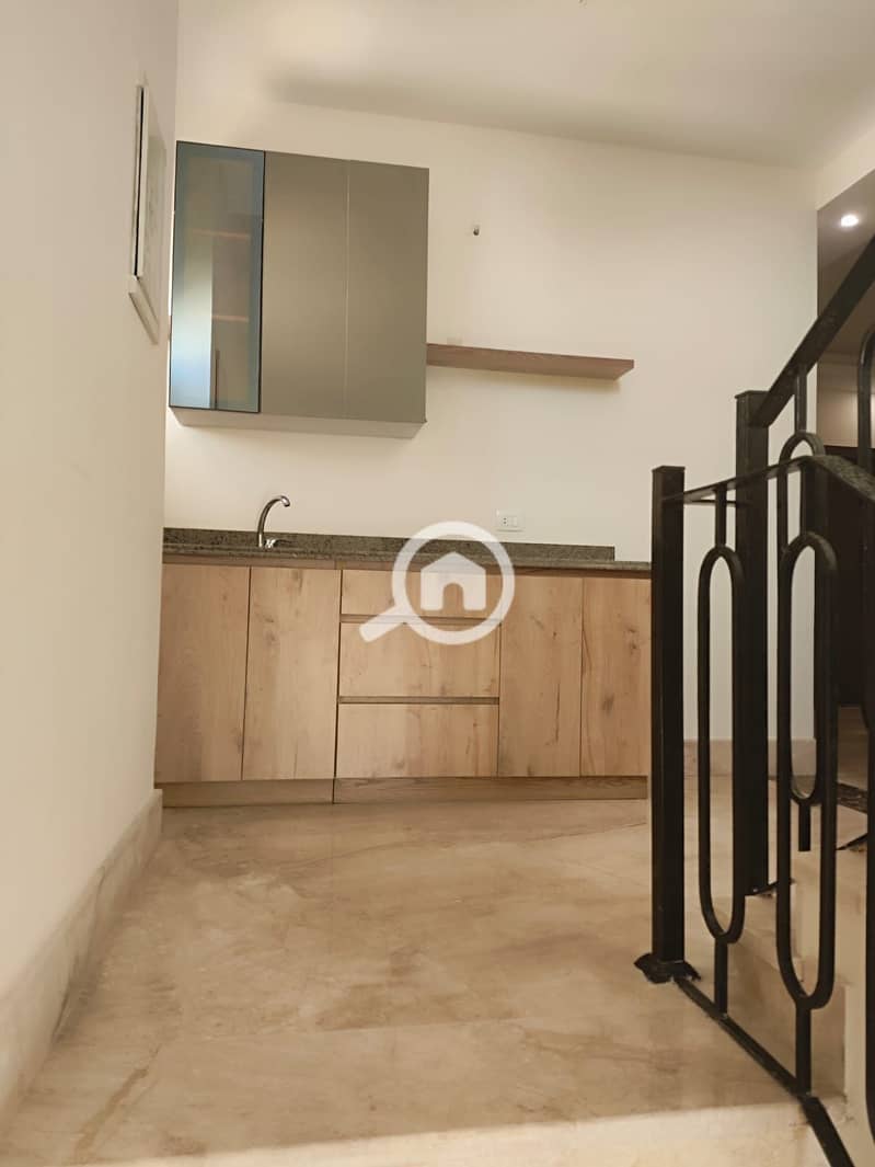 3 WhatsApp Image 2025-04-08 at 11.28. 42 AM (1). jpeg