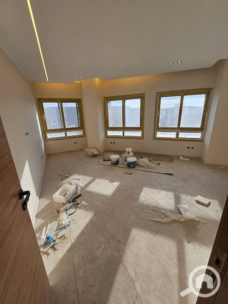 3 WhatsApp Image 2025-11-29 at 4.52. 34 PM (1). jpeg