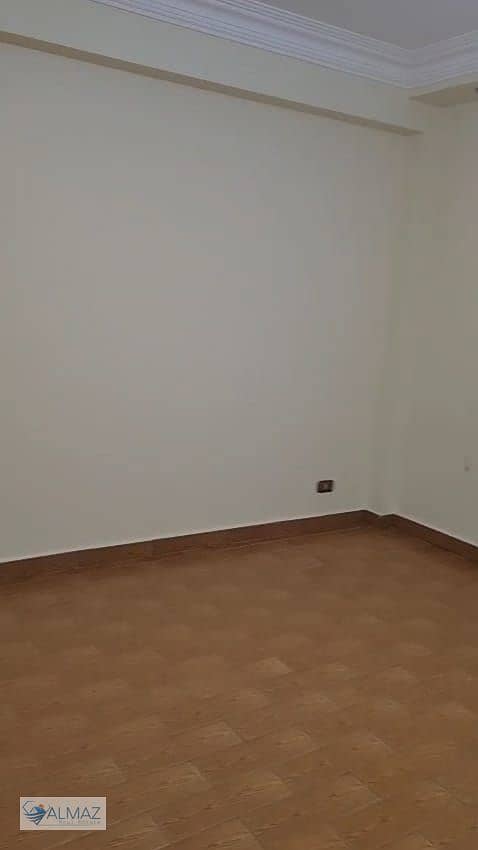 9 WhatsApp Image 2025-11-29 at 4.56. 25 PM (4). jpeg