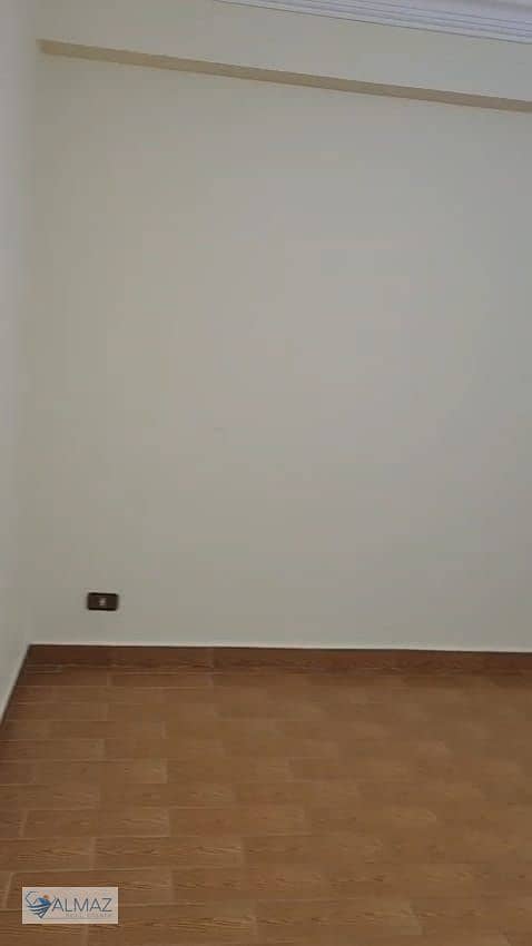 10 WhatsApp Image 2025-11-29 at 4.56. 25 PM (5). jpeg