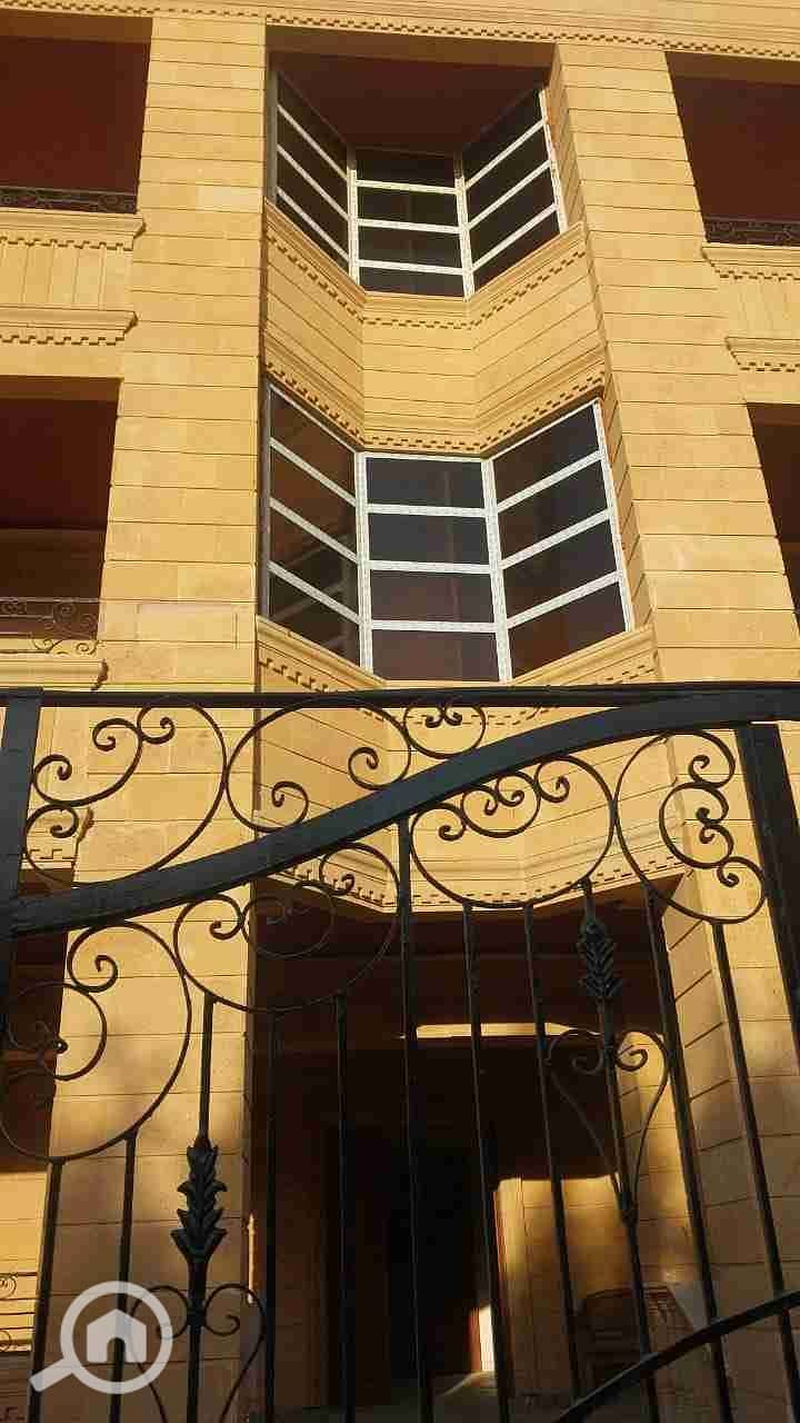 1000179564. jpg 1000179564. jpg