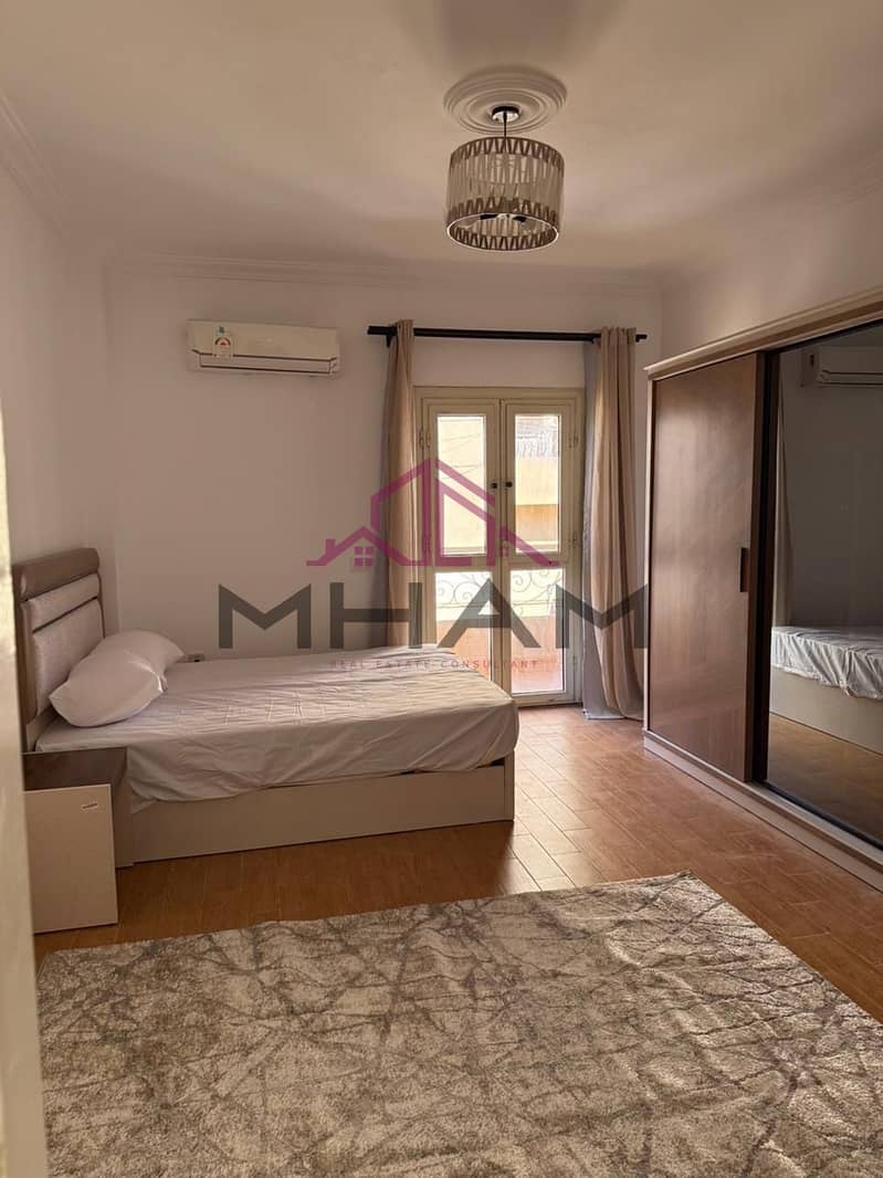 3 photo_5855166711361899508_y. jpg