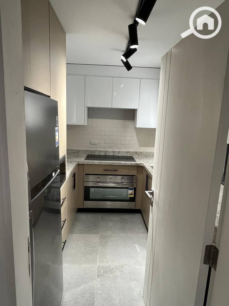 3 WhatsApp Image 2025-11-19 at 12.25. 59_3c2bcb8e. jpg