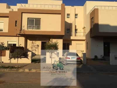 تاون هاوس 4 غرف نوم للبيع في 6 أكتوبر، الجيزة - 1db074cb-13dd-4c6b-a434-90859424127e. jpg