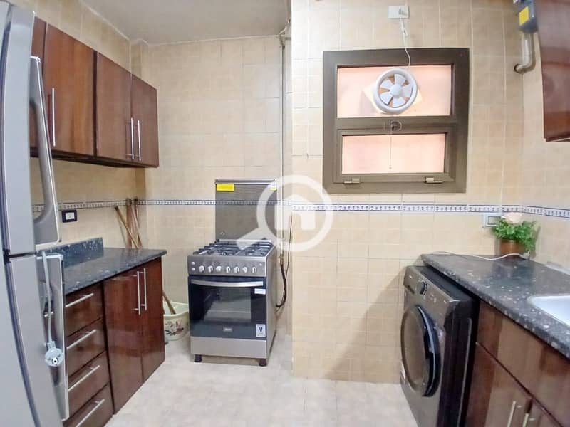 5 WhatsApp Image 2025-11-29 at 16.33. 21_3267c5e6. jpg