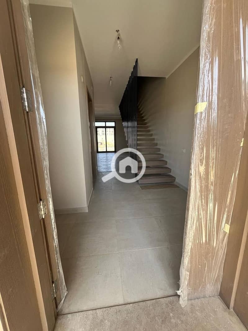 10 WhatsApp Image 2025-05-19 at 14.18. 41_a975516f. jpg