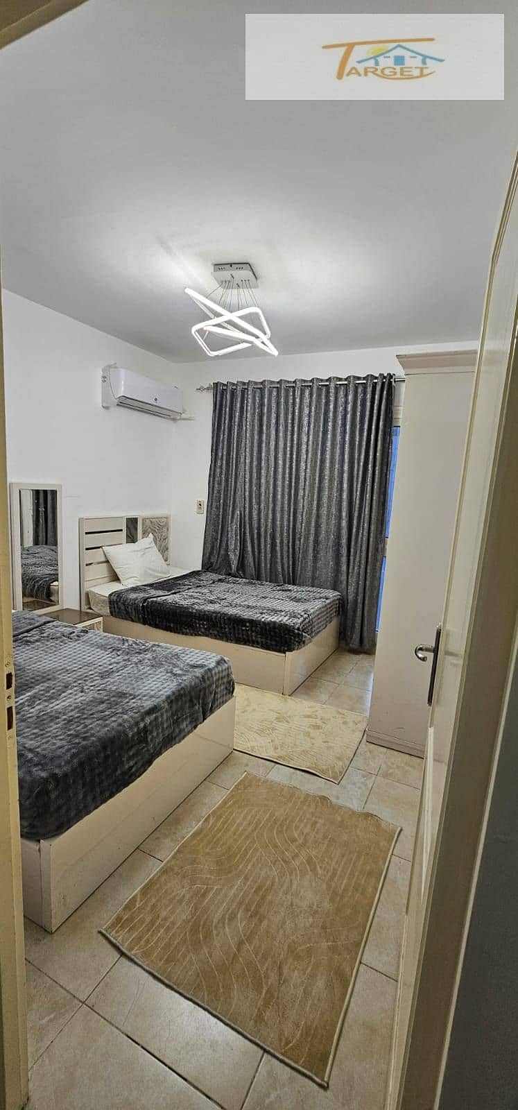 6 590082117_122149624370905522_5921754223950103121_n. jpg