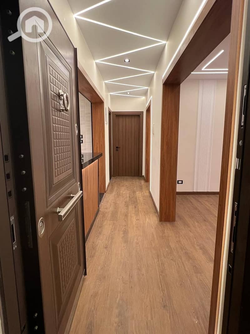 2 WhatsApp Image 2025-11-23 at 6.45. 42 PM. jpeg