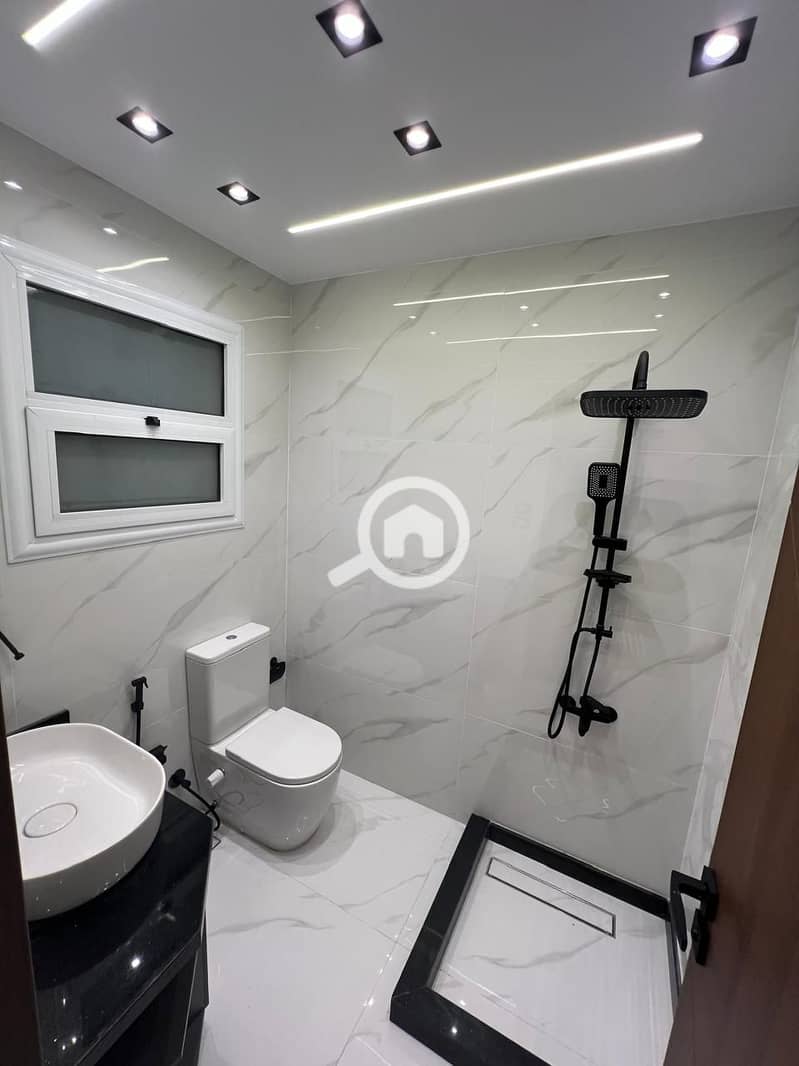 10 WhatsApp Image 2025-11-23 at 6.45. 42 PM (4). jpeg