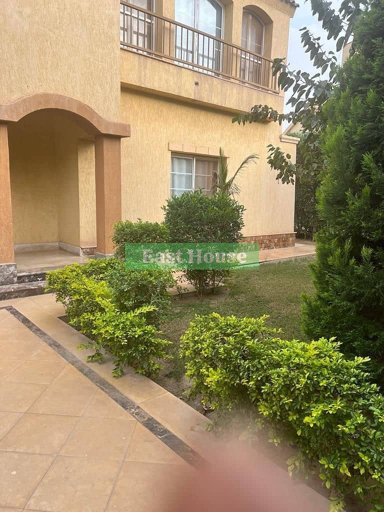 10 c96af241-0ef5-4da0-bd96-2755ff9879a2. jpg