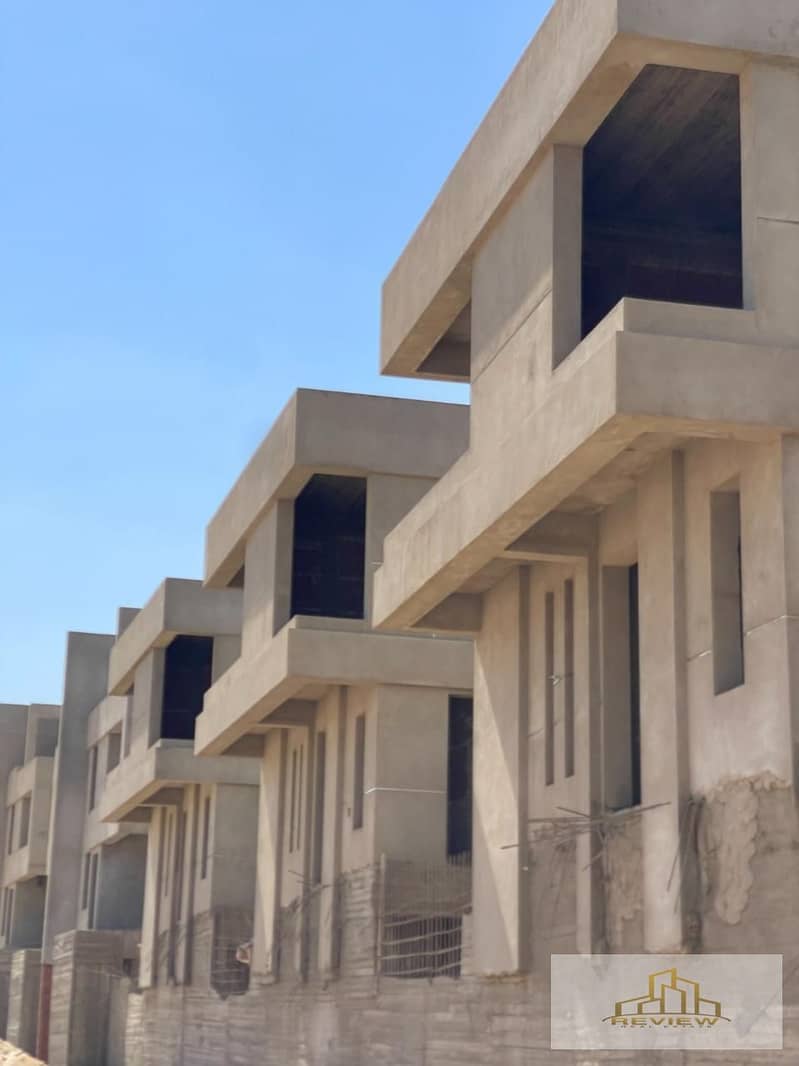 5 WhatsApp Image 2025-11-29 at 16.37. 26_ce18099b. jpg