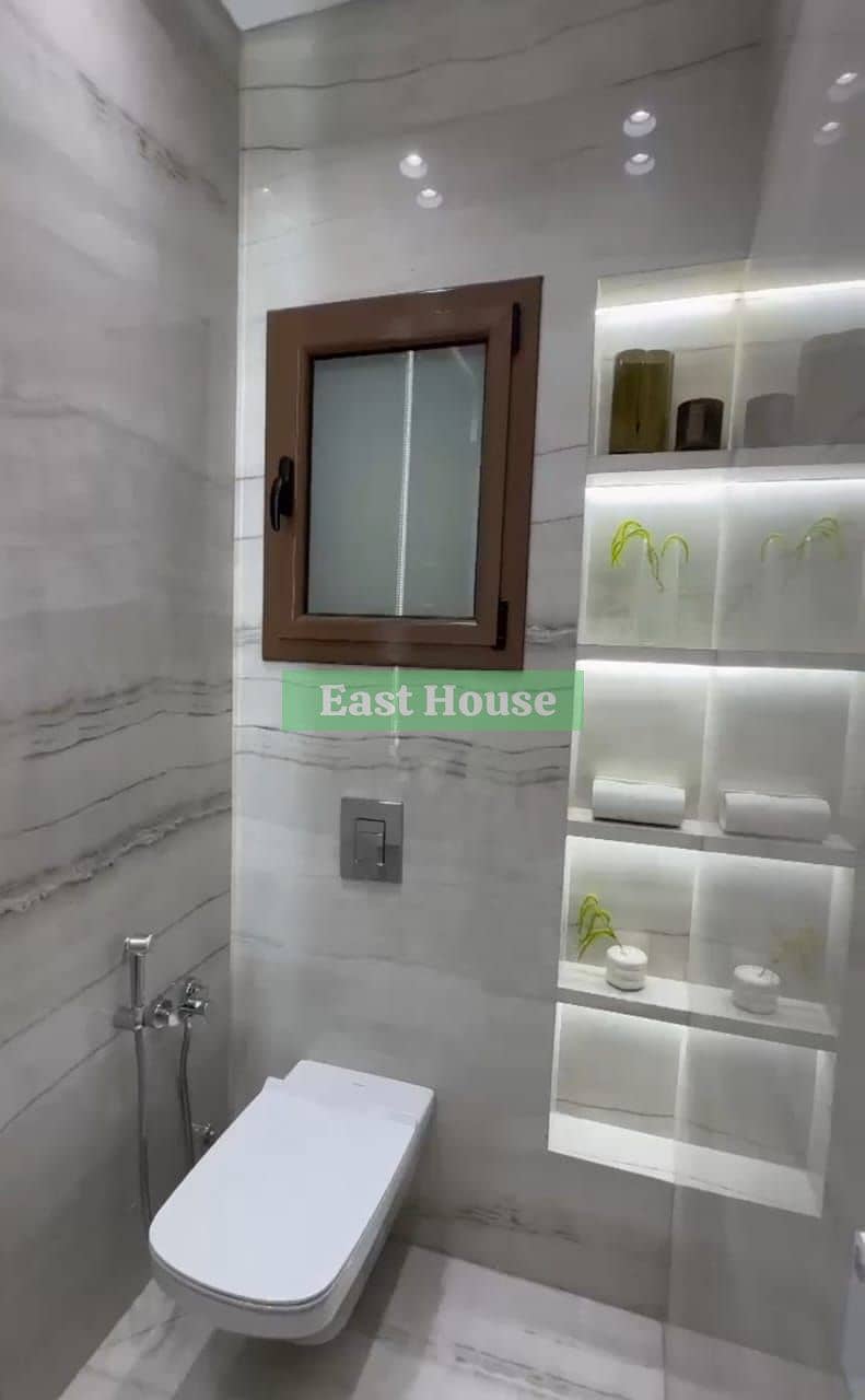 5 WhatsApp Image 2025-11-29 at 17.54. 08_1d01cc13. jpg