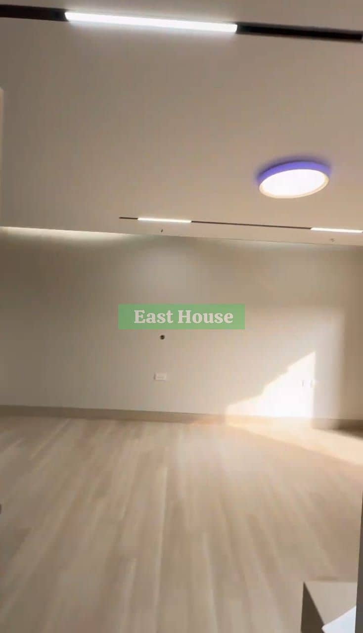 11 WhatsApp Image 2025-11-29 at 17.54. 29_7b3f6d88. jpg